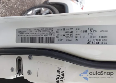 2020 Jeep Compass Limited Fwd z USA, uszkodzony, nr VIN 3C4NJCCB4LT114821